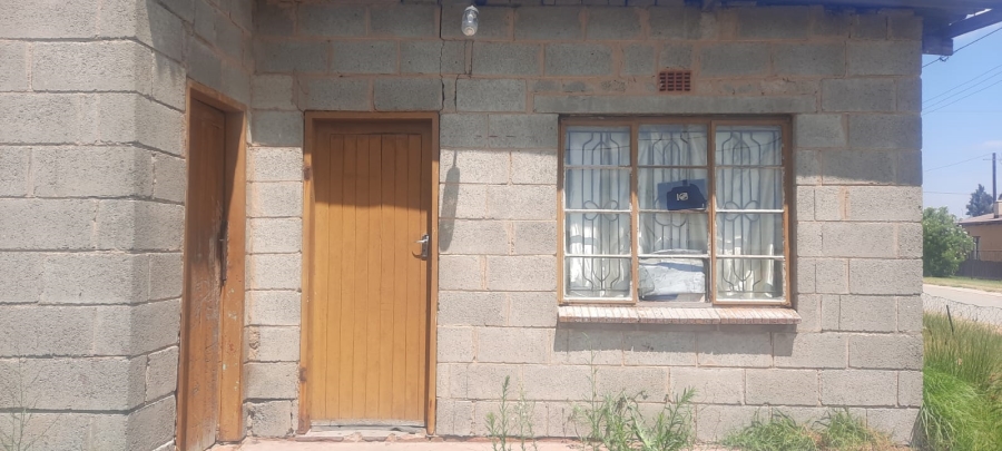 2 Bedroom Property for Sale in Odendaalsrus Free State